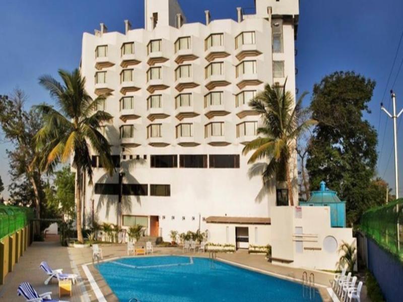 Отель Vits Aurangabad Экстерьер фото